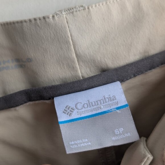 Columbia Omni-Shield hiking pants - tan/khaki color - Picture 4 of 6